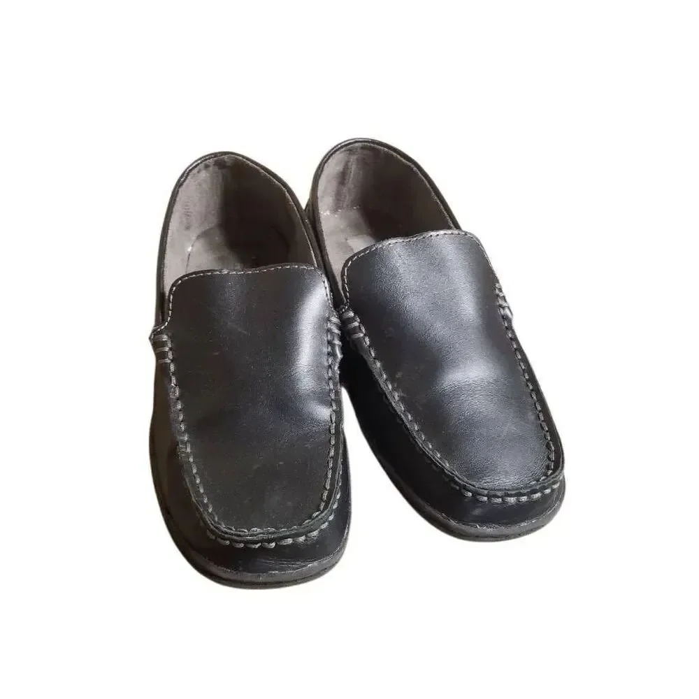 Reaction Kenneth Cole slip or